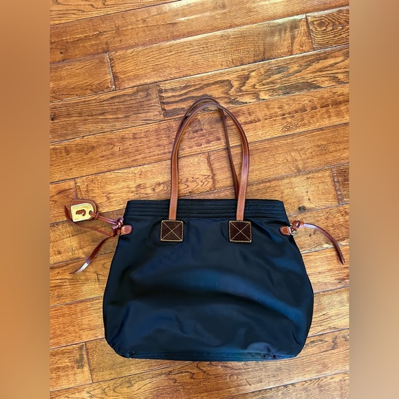 Dooney & Bourke Tote Nylon Black Brown Size Medium - Picture 15 of 17